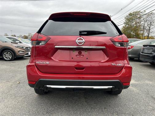 2017 Nissan Rogue SL