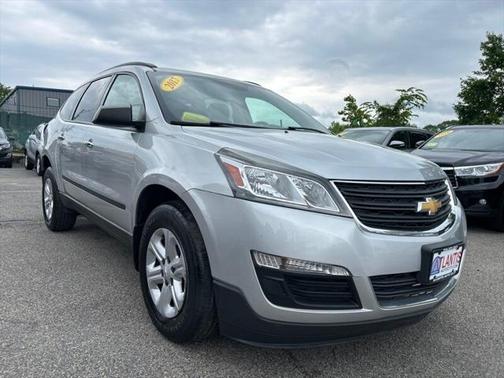 2017 Chevrolet Traverse LS
