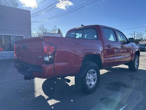 2018 Toyota Tacoma SR