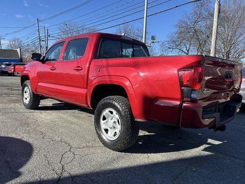 2018 Toyota Tacoma SR