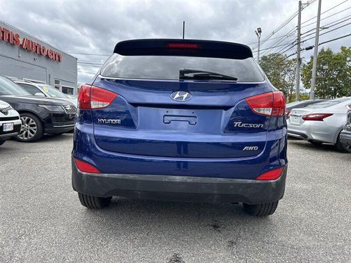 2011 Hyundai TUCSON GLS