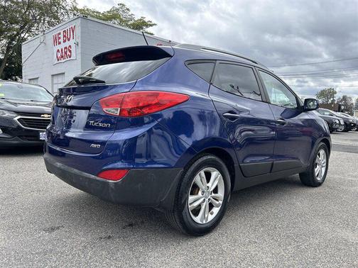 2011 Hyundai TUCSON GLS