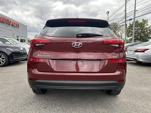 2019 Hyundai TUCSON SE