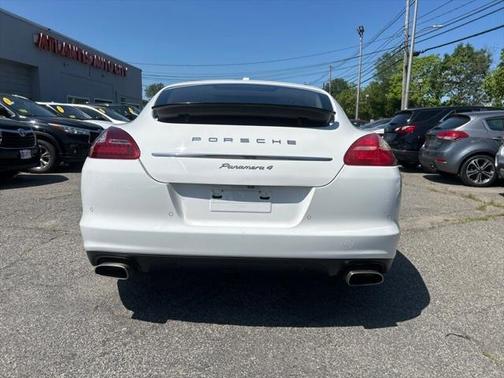 2012 Porsche Panamera 4