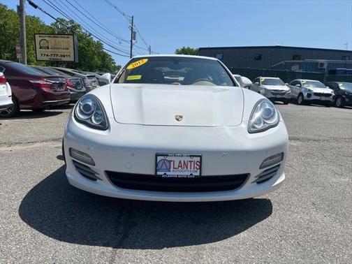 2012 Porsche Panamera 4