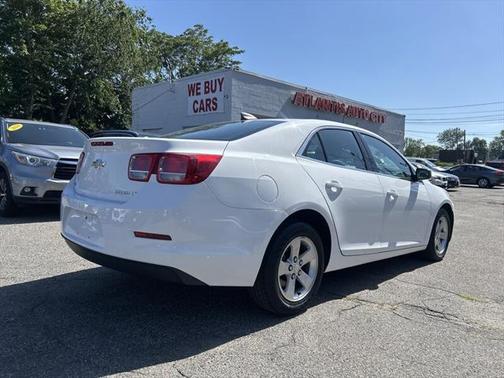 2015 Chevrolet Malibu 1LS