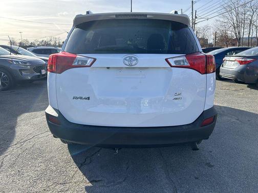 2013 Toyota RAV4 LE
