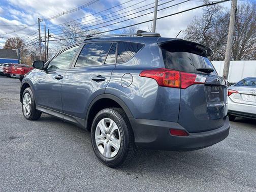 2013 Toyota RAV4 LE