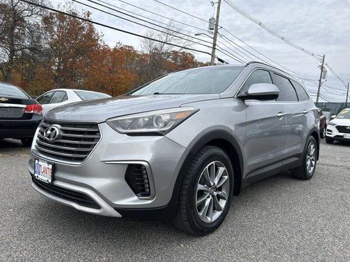 2018 Hyundai SANTA FE SE