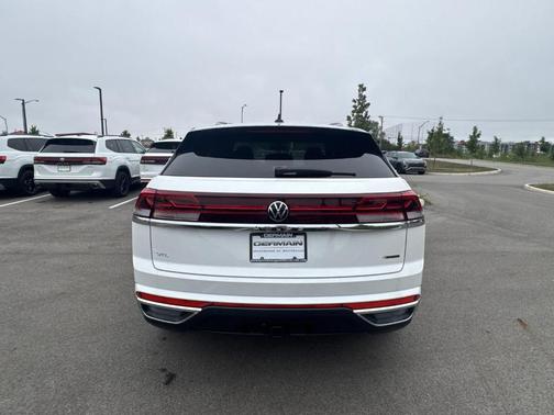 2025 Volkswagen Atlas Cross Sport 2.0T SEL