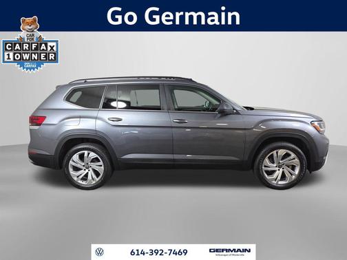 Platinum Gray Metallic 2023 Volkswagen Atlas 2.0T SE w/Technology 4MOTION