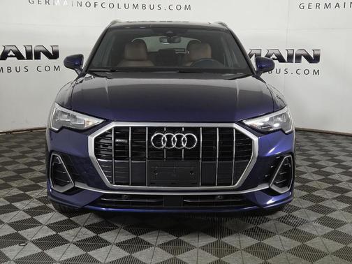 2022 Audi Q3 45 S line Premium