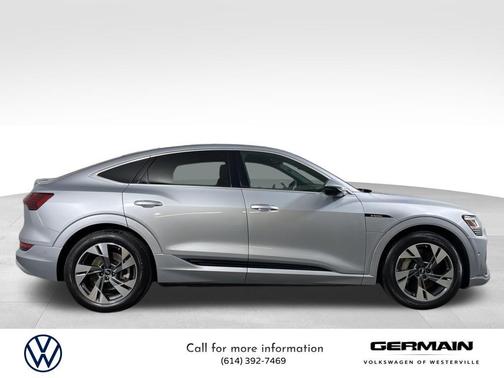 2022 Audi e-tron S line Premium