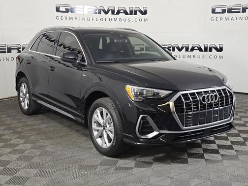 2022 Audi Q3 45 S line Premium