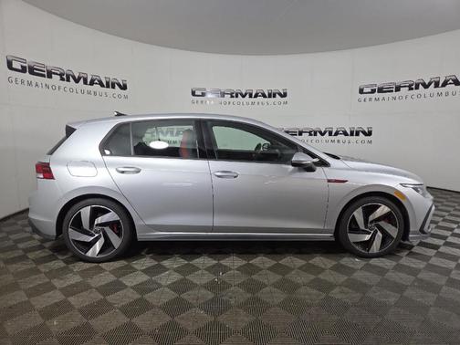 2022 Volkswagen Golf GTI 2.0T SE