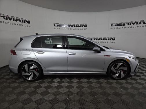2022 Volkswagen Golf GTI 2.0T SE