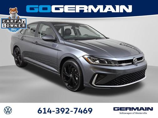 Platinum Gray Metallic 2025 Volkswagen Jetta 1.5T SE