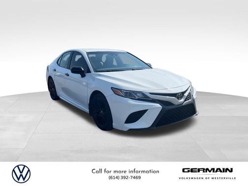 2020 Toyota Camry SE Nightshade
