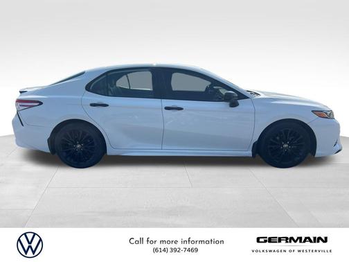 2020 Toyota Camry SE Nightshade