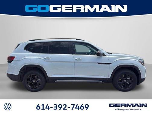 opal white pearl 2026 Volkswagen Atlas Peak Edition