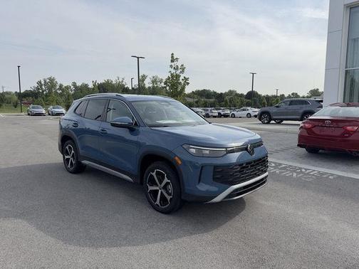 2025 Volkswagen Tiguan 2.0T SE