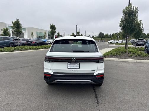 2025 Volkswagen Taos 1.5T S
