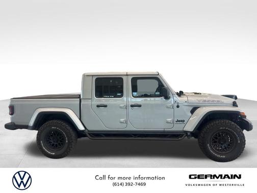 2023 Jeep Gladiator Sport