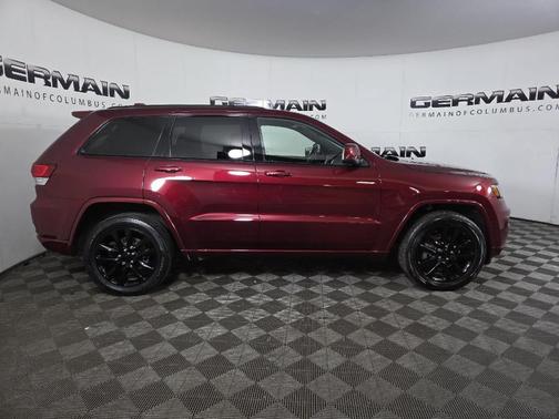 2017 Jeep Grand Cherokee Altitude