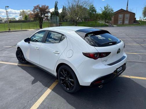 Snowflake White Pearl Mica 2026 Mazda Mazda3 AWD
