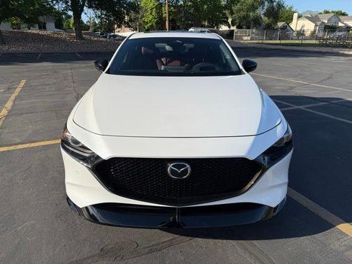 Snowflake White Pearl Mica 2026 Mazda Mazda3 2.5 Turbo AWD
