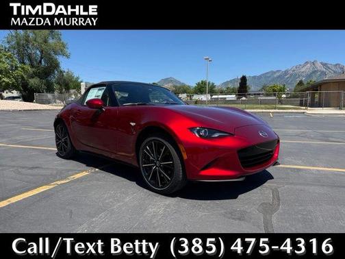 Soul Red Crystal Metallic 2026 Mazda MX-5 Miata Grand Touring Convertible