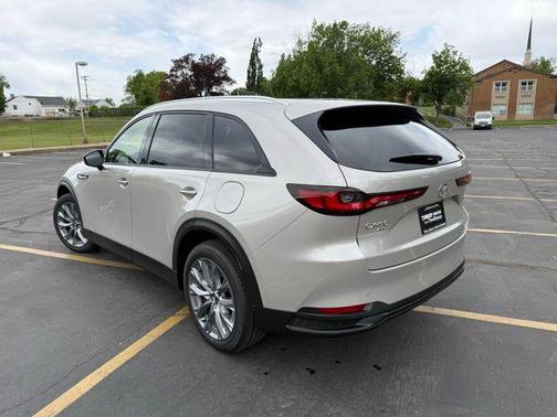 Platinum Quartz 2026 Mazda CX-90 3.3 Turbo Preferred