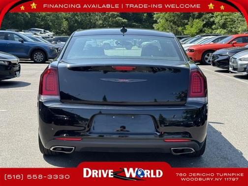 2023 Chrysler 300 S
