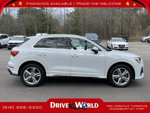 2022 Audi Q3 45 S line Premium Plus