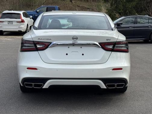 2023 Nissan Maxima SV Xtronic CVT