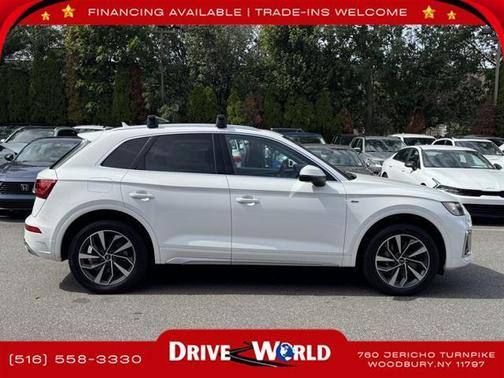 2022 Audi Q5 45 S line Premium Plus