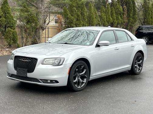 2021 Chrysler 300 S