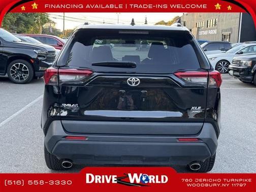 2021 Toyota RAV4 XLE Premium