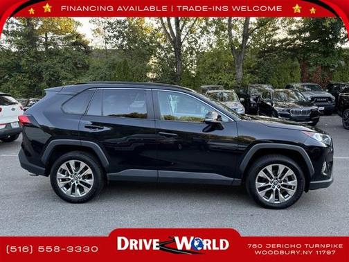 2021 Toyota RAV4 XLE Premium
