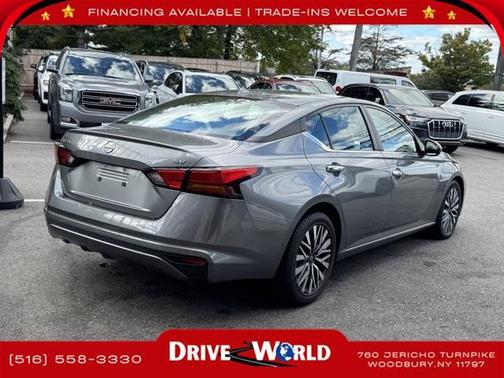 2023 Nissan Altima 2.5 SV