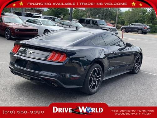 2021 Ford Mustang EcoBoost