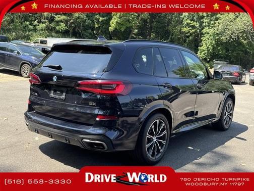 2022 BMW X5 M50i