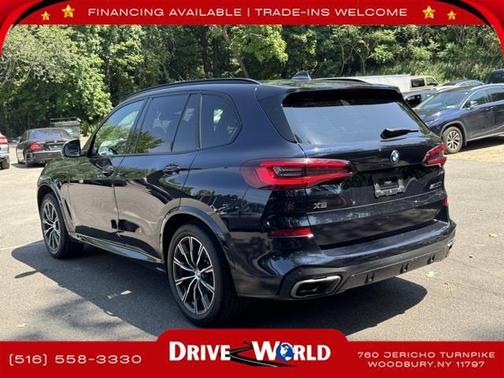 2022 BMW X5 M50i