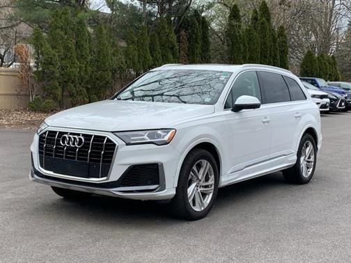 2020 Audi Q7 55 Premium Plus