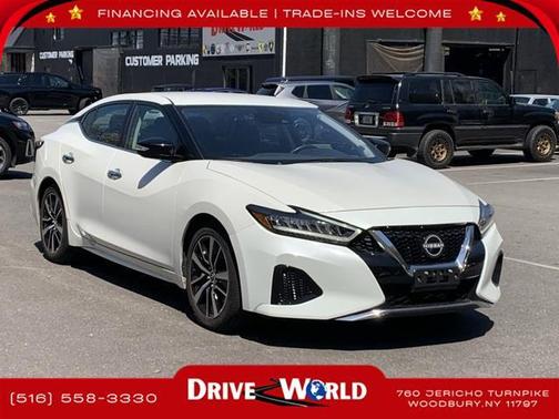 2023 Nissan Maxima SV Xtronic CVT