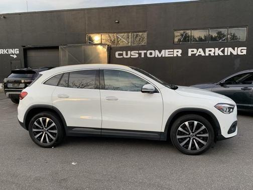 2021 Mercedes-Benz GLA 250 Base 4MATIC