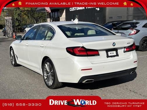 2022 BMW 530 i