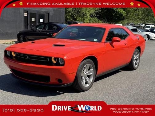 2022 Dodge Challenger SXT