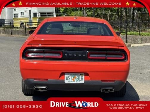 2022 Dodge Challenger SXT