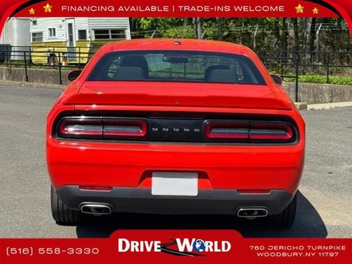 2022 Dodge Challenger SXT